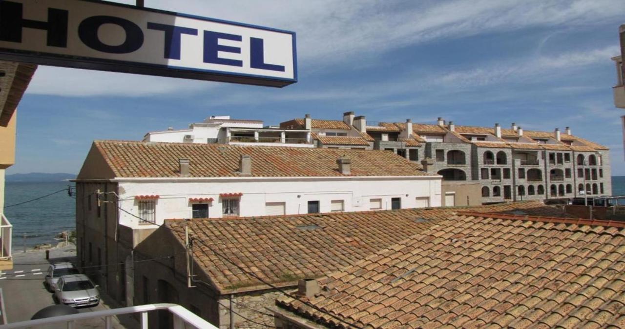 Hotel Bonaire L' Escala Exterior foto